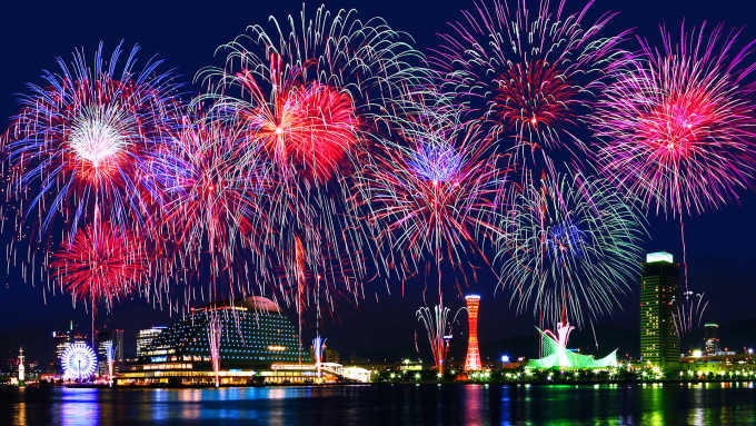 花樣迭出   璀璨煙花的造型能構(gòu)成作品嗎？