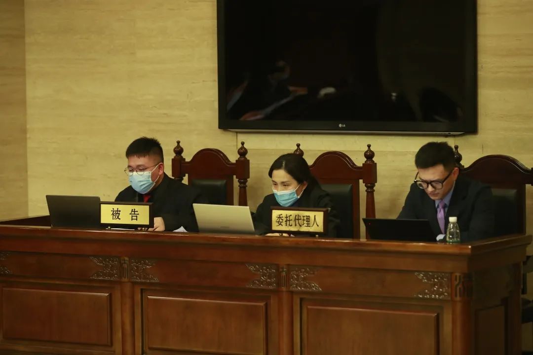 涉泡泡瑪特美術(shù)作品著作權(quán)侵權(quán)案公開審理