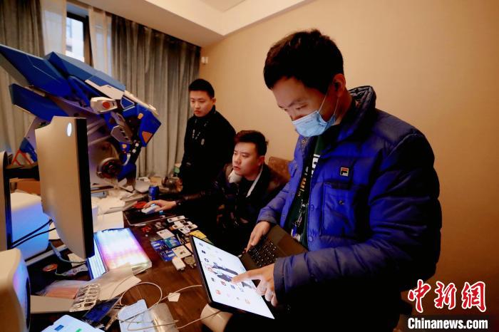 涉案金額達(dá)2.8億元 上海警方偵破一起侵犯文學(xué)作品著作權(quán)案