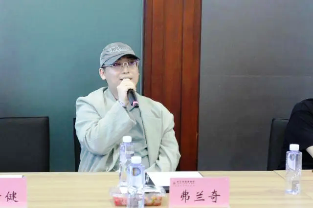 音樂版權(quán)亂象：詞曲作者的困境與維權(quán)之路