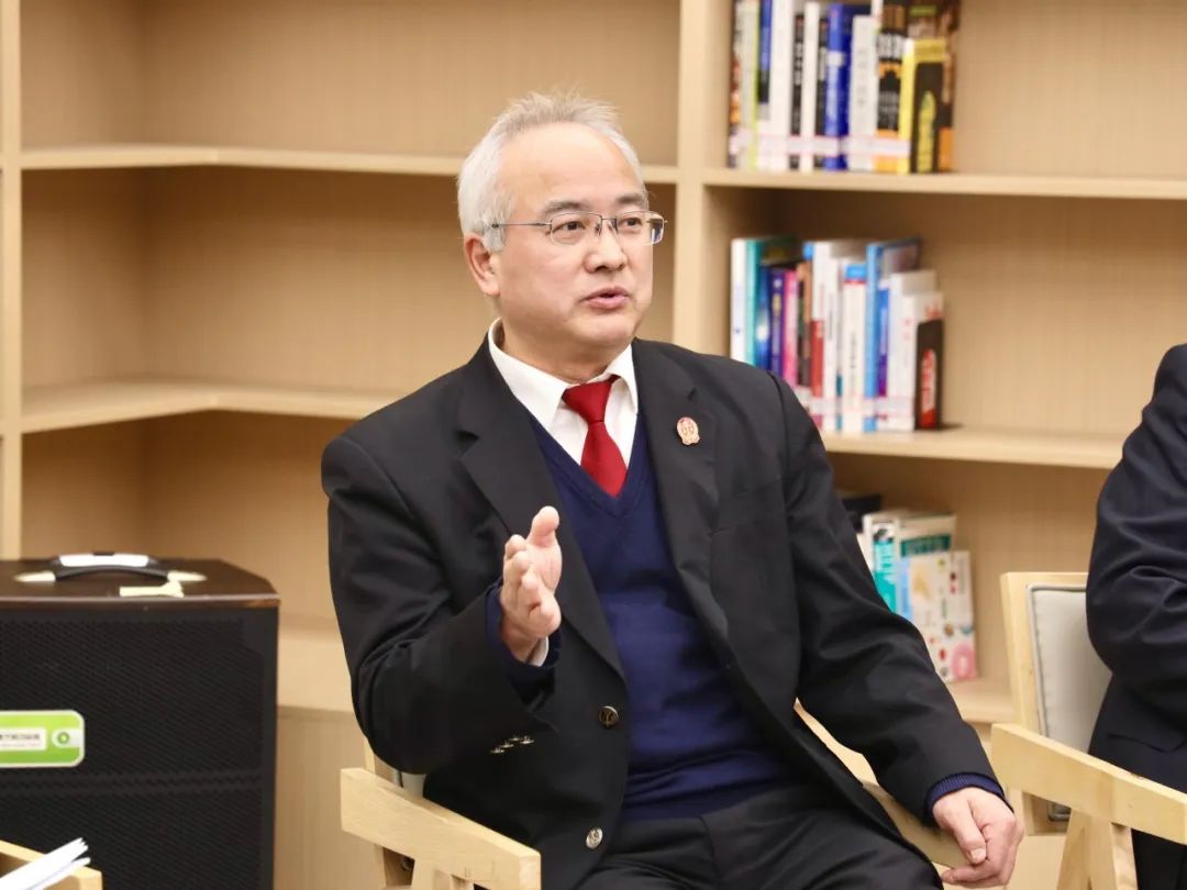 東湖高新區(qū)法院一案一席談:代碼與畫布的對話