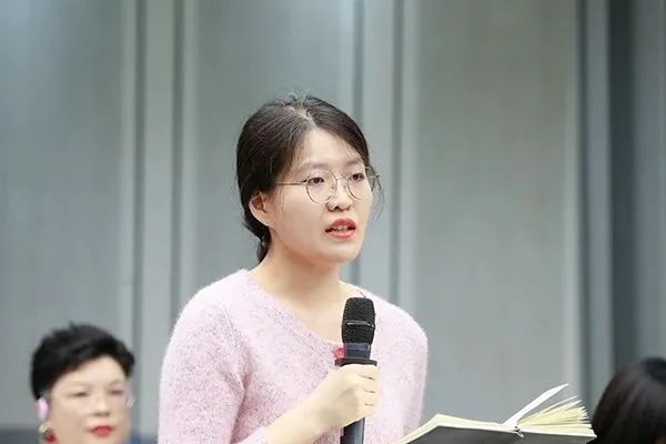 加快推進(jìn)人工智能大模型在審查工作中的應(yīng)用