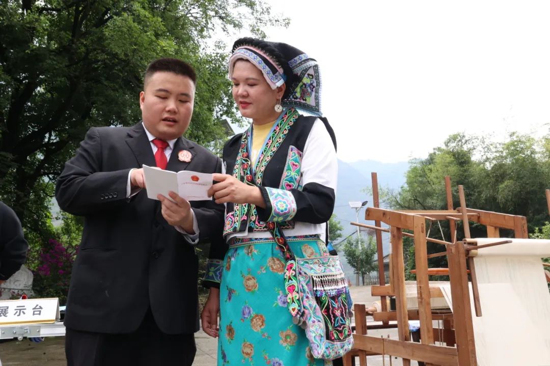 首例布依族紋樣作品著作權(quán)案落槌