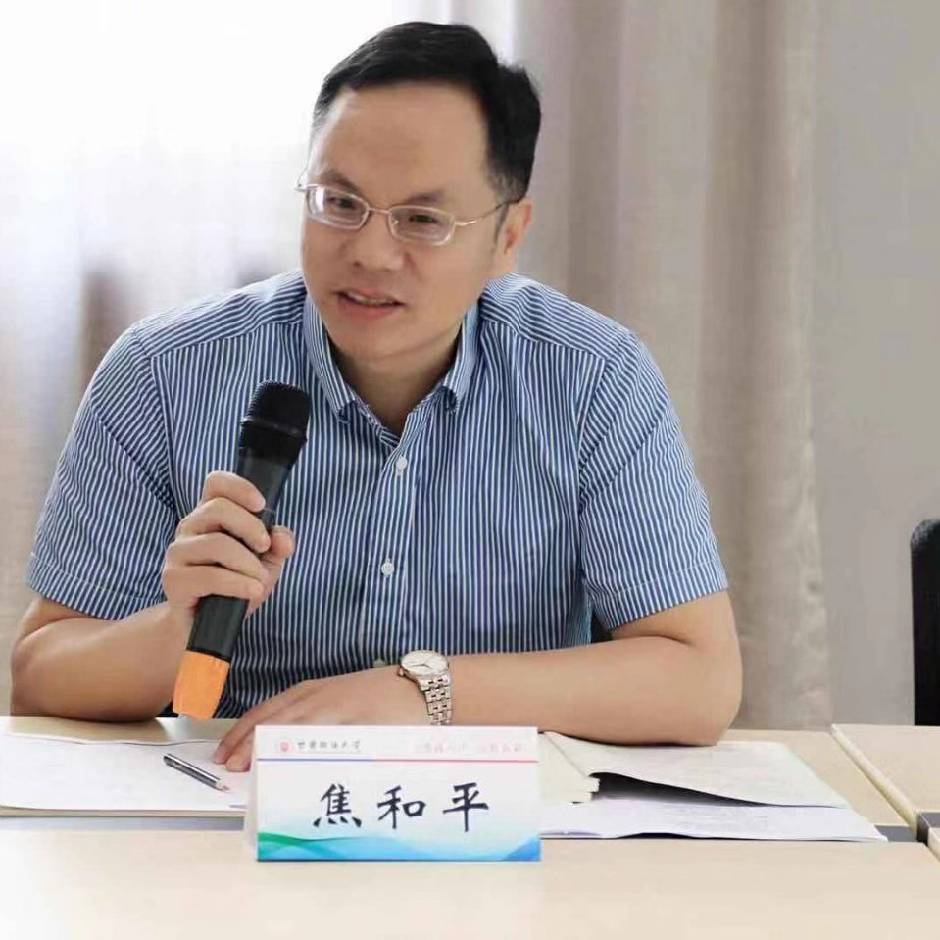  焦和平等:數(shù)據(jù)蒸餾如何"過(guò)濾"著作權(quán)風(fēng)險(xiǎn)？