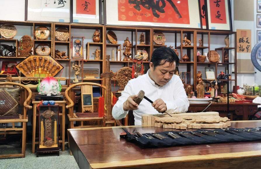 登記流程做減法  民間老手藝領到新