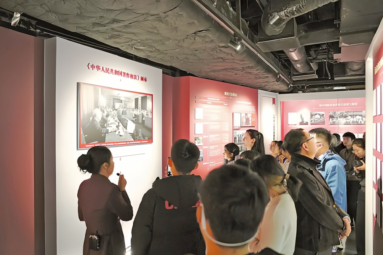 柳斌杰：中國版權事業(yè)40年