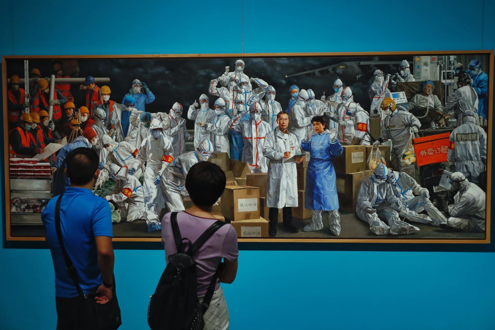 抗疫主題美術作品展在國博舉辦