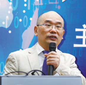 短視頻：以發(fā)展眼光促維權(quán) 以共治思維促合作