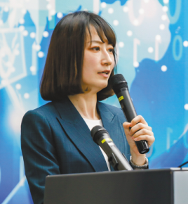 短視頻：以發(fā)展眼光促維權(quán) 以共治思維促合作