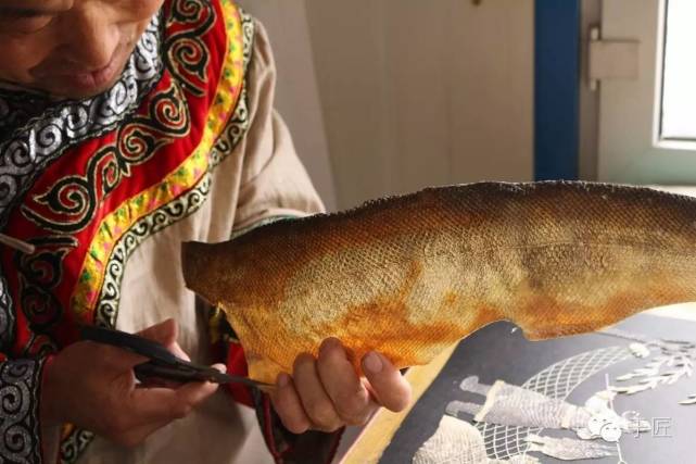 版權(quán)保護(hù)助力赫哲族魚(yú)皮畫(huà)傳承創(chuàng)新